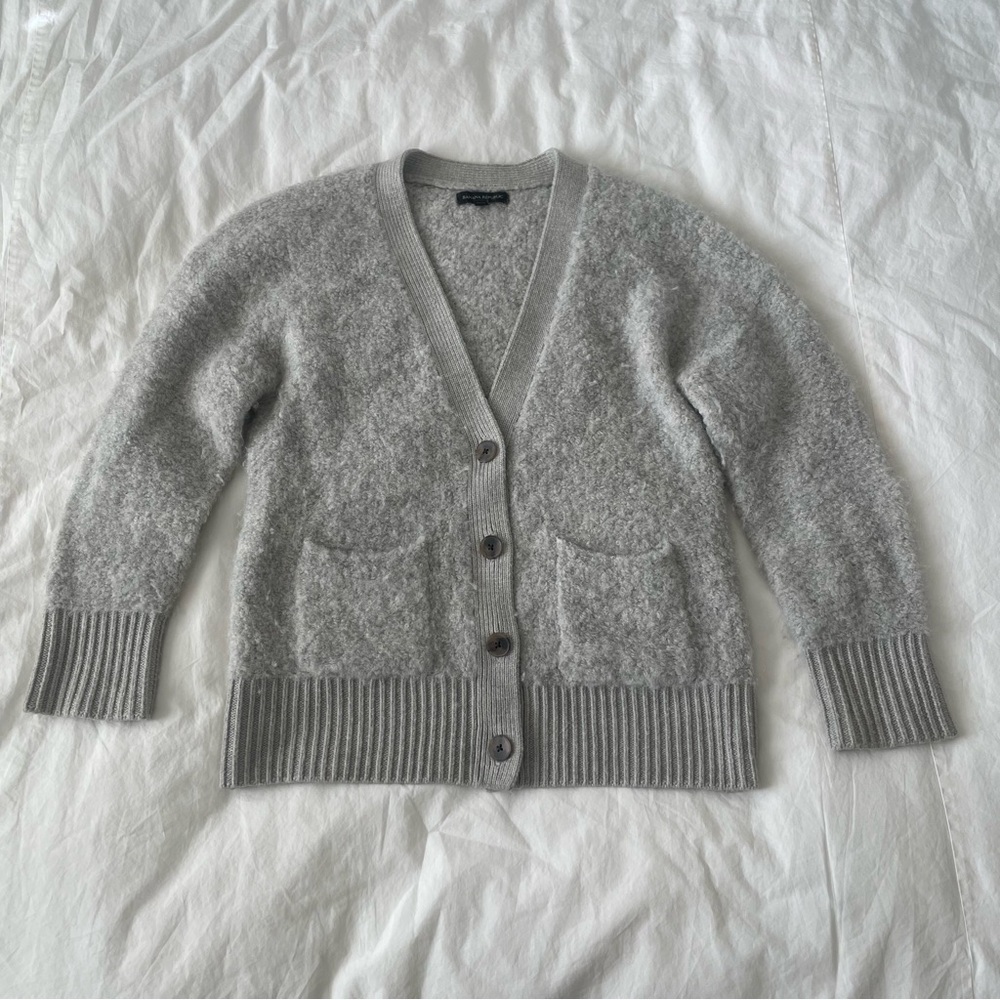 Banana Republic Light Gray Button Cardigan in Fluffy Alpaca and Merino Wool Knit